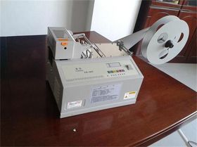 中山魔術(shù)貼異形裁剪機(jī) 高效率裁剪設(shè)備廠家直銷全解析